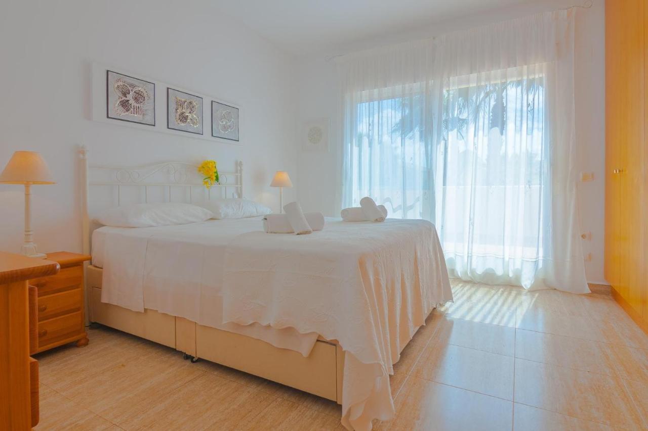 Villas Guzman Margaret Calpe Exterior foto